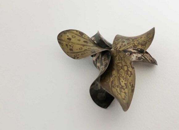 2020-11 Lily(Brooch)