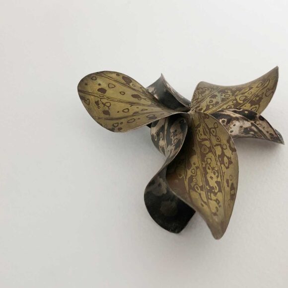 2020-11 Lily(Brooch)