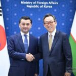 Foreign Minister Cho meets with his Uzbekistan counterpart